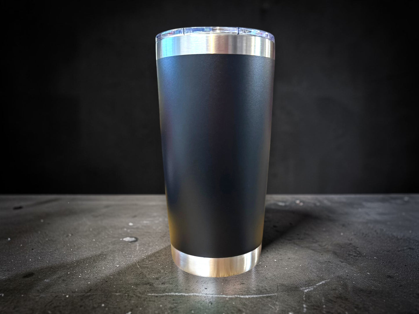 20oz Custom Engraved Tumbler with Magnetic Lid - Case Deal